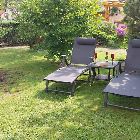 In 3178 Semesterbostad Wutha-Farnroda